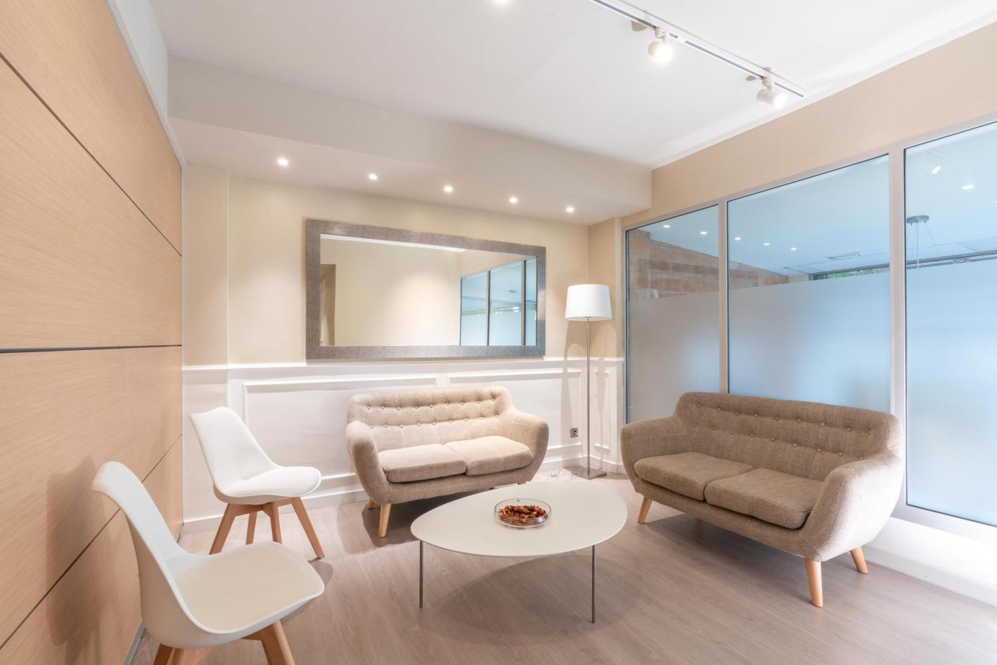 Serennia Fira Gran Via Exclusive Rooms Оспиталет-де-Льобрегат Экстерьер фото